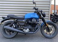 MOTO GUZZI V7 STONE