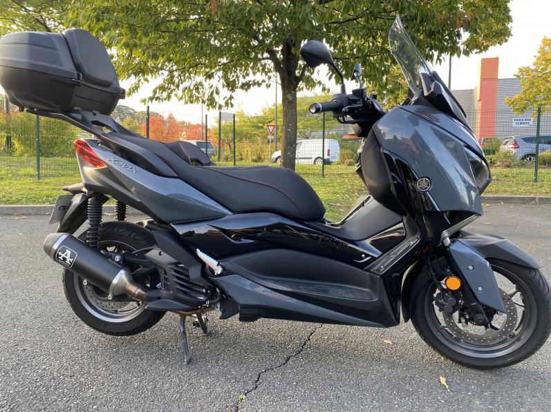 YAMAHA XMAX 125  tech max