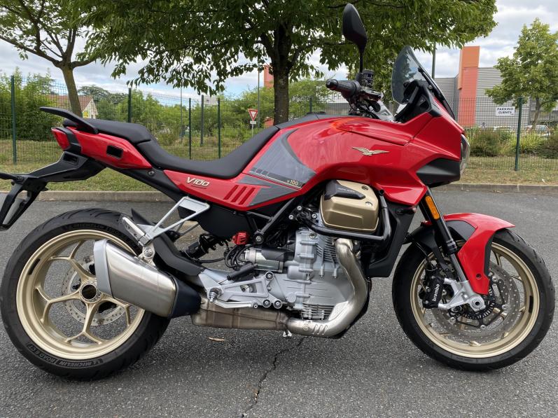 MOTO GUZZI V100  MANDELLO