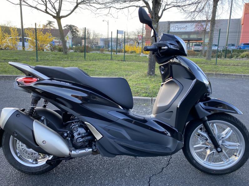 PIAGGIO BEVERLY 300