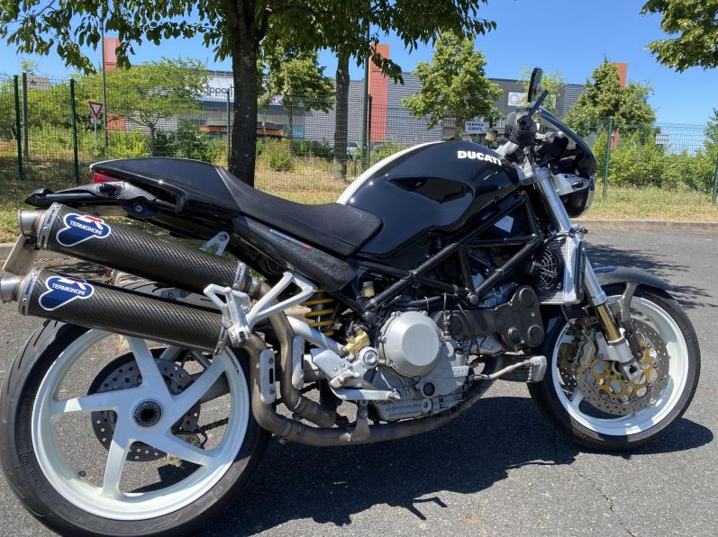 DUCATI MONSTER S4R