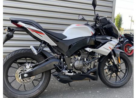 APRILIA TUONO 125