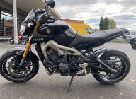 YAMAHA MT-09