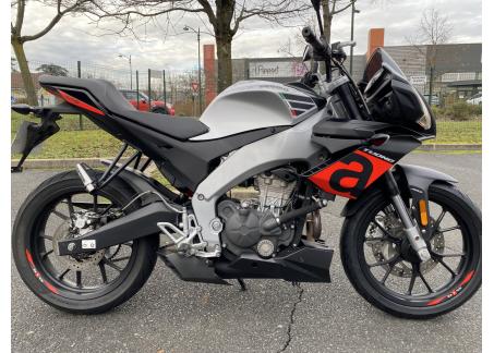 APRILIA TUONO 125 ABS