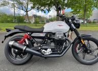 MOTO GUZZI V7 STONE