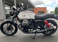 MOTO GUZZI V7 STONE
